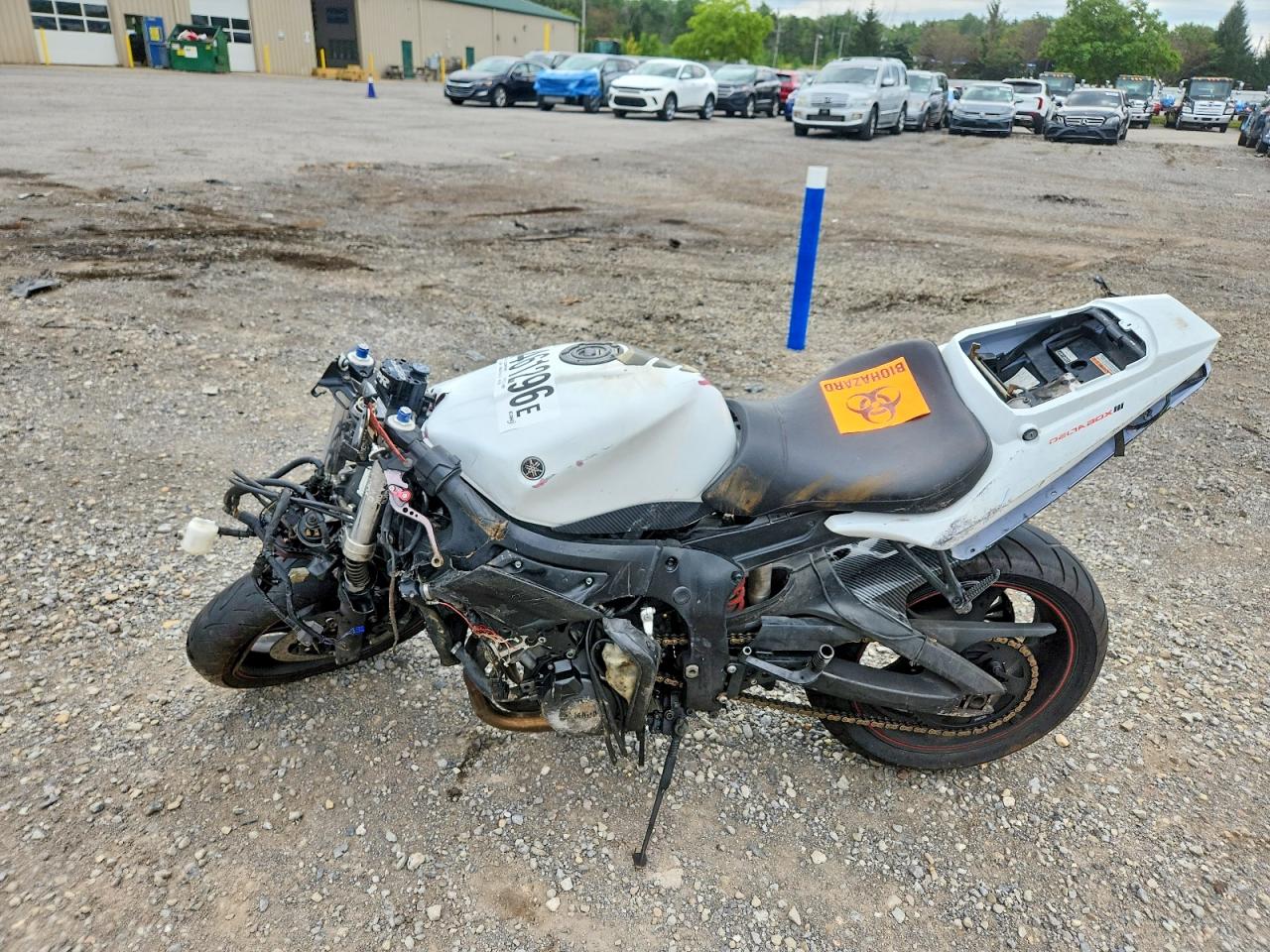 JYARJ06EX4A013549 · 2004 YAMAHA YZFR6 · 3/9