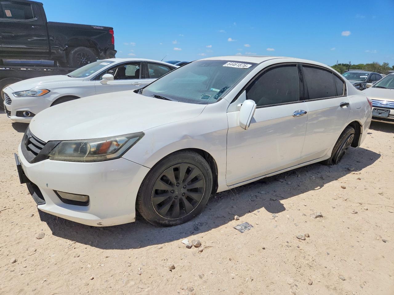 1HGCR2F8XFA196738 · 2015 HONDA ACCORD