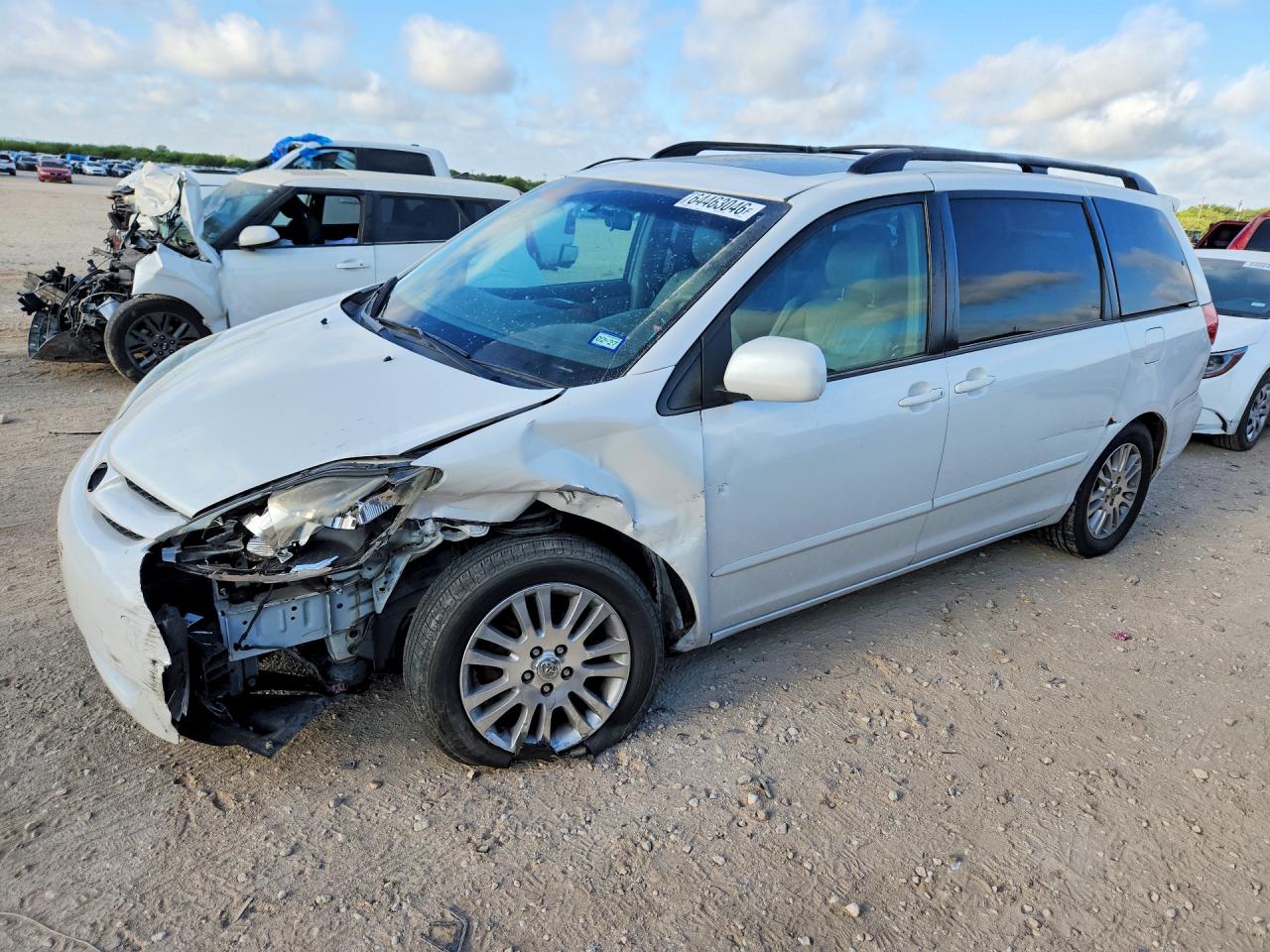 5TDZK22C98S165834 · 2008 TOYOTA SIENNA