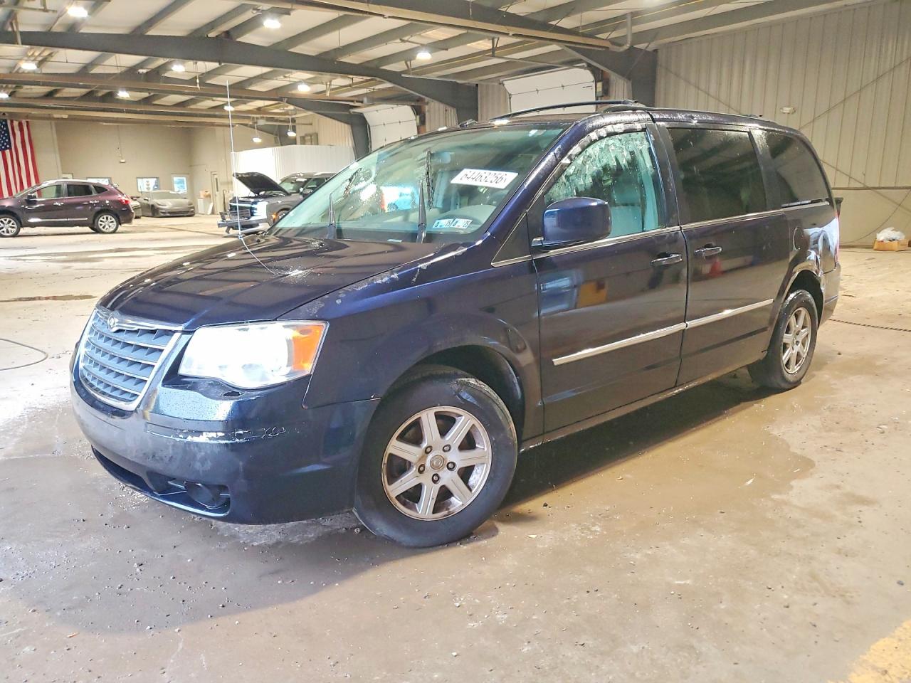 2A4RR8D14AR374434 · 2010 CHRYSLER TOWN & COUNTRY