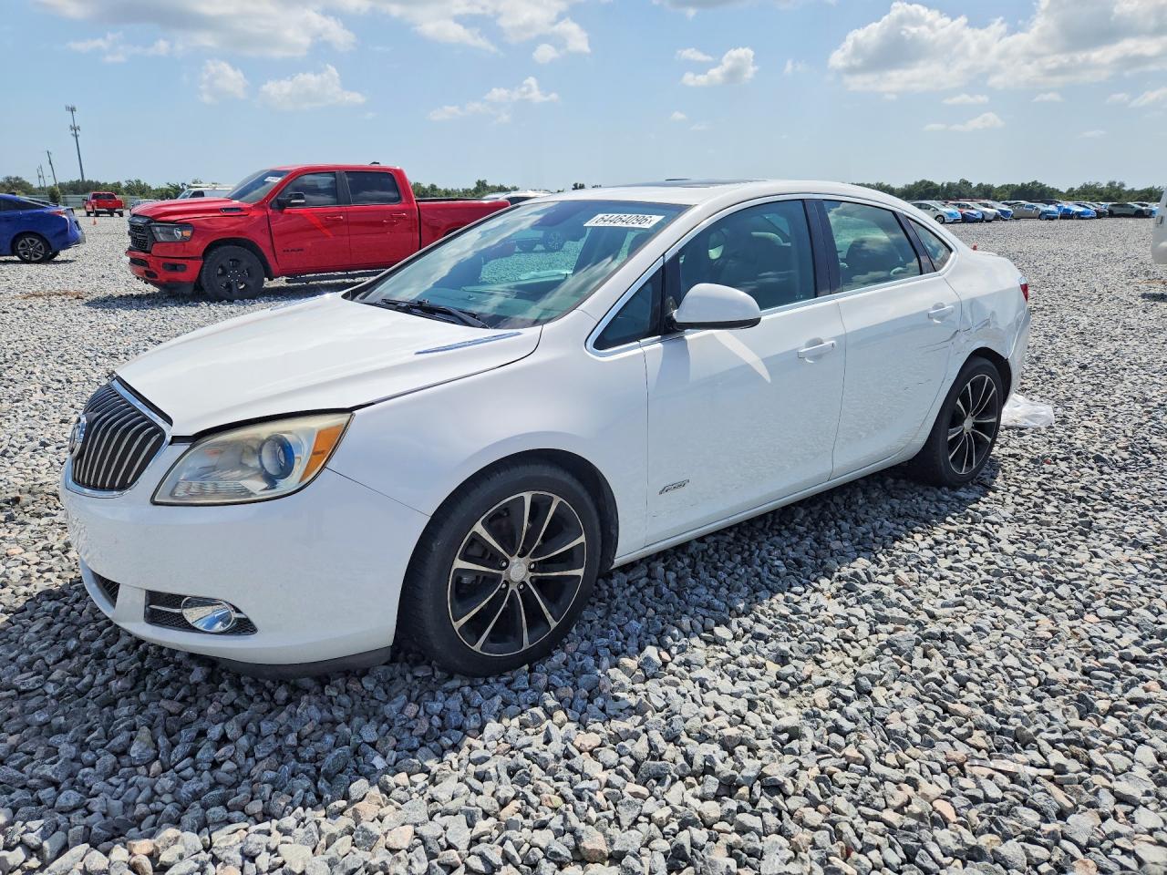 1G4PW5SK5G4179305 · 2016 BUICK VERANO