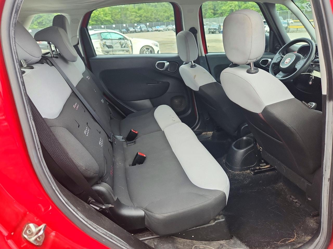 ZFBCFAAH8EZ011601 · 2014 FIAT 500L · 10/13
