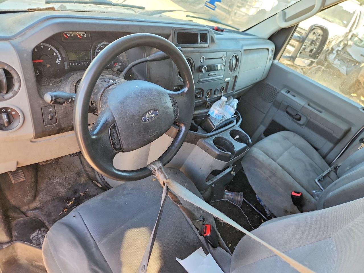 1FDWE3F64JDC29618 · 2018 FORD E350 · 8/13