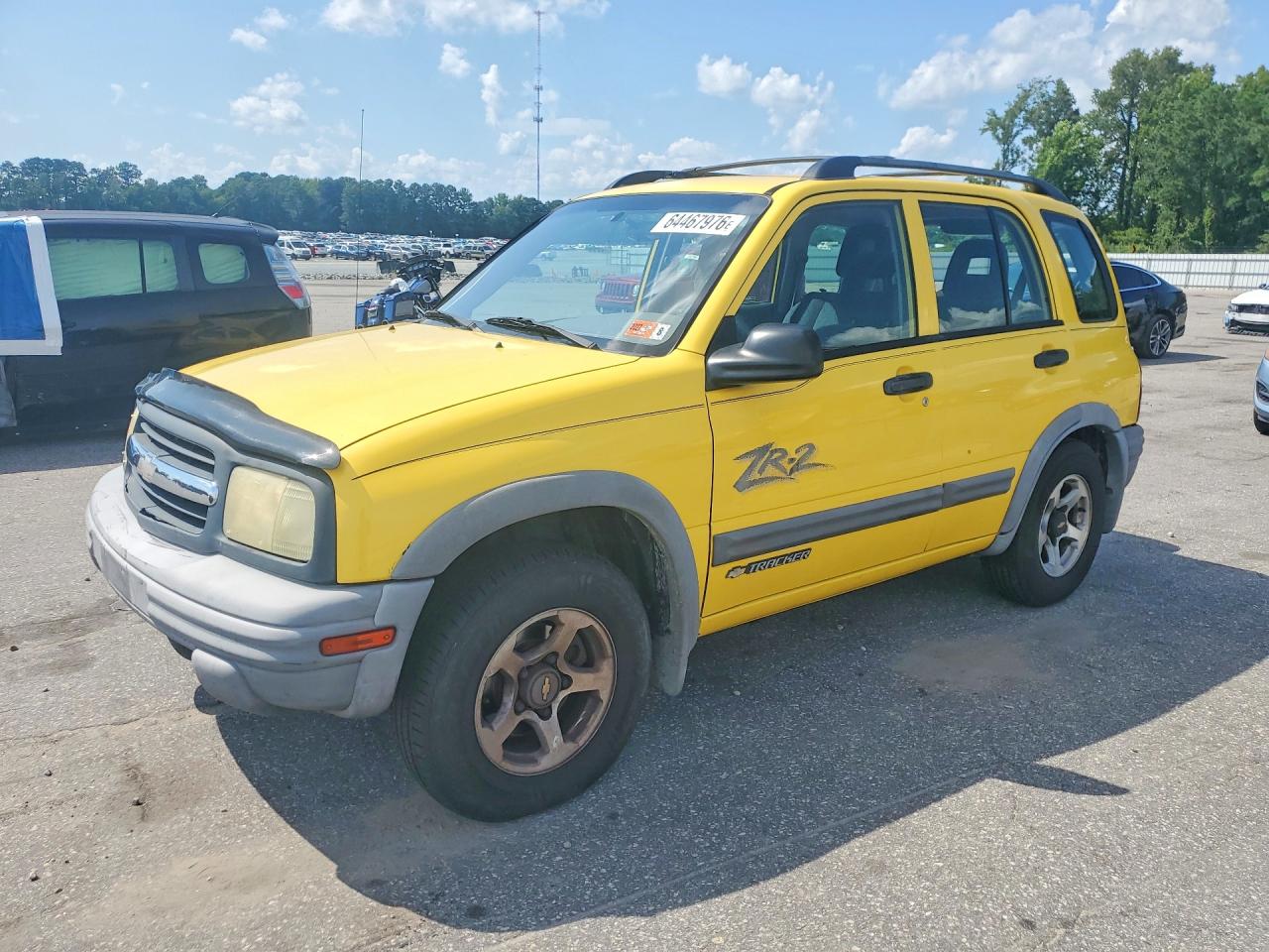 2002 CHEVROLET TRACKER