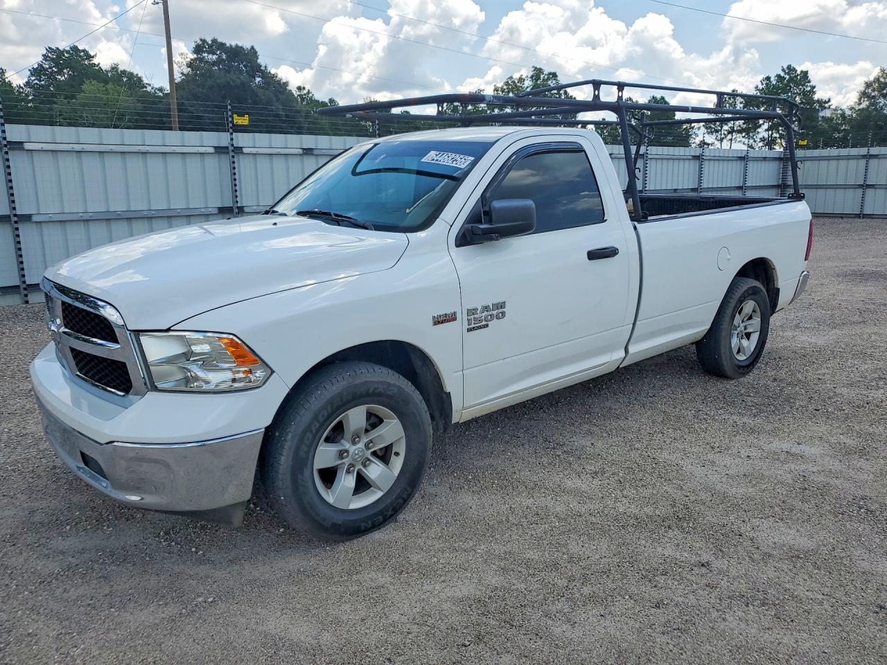 3C6JR6DT5KG560698 · 2019 RAM 1500 CLASSIC
