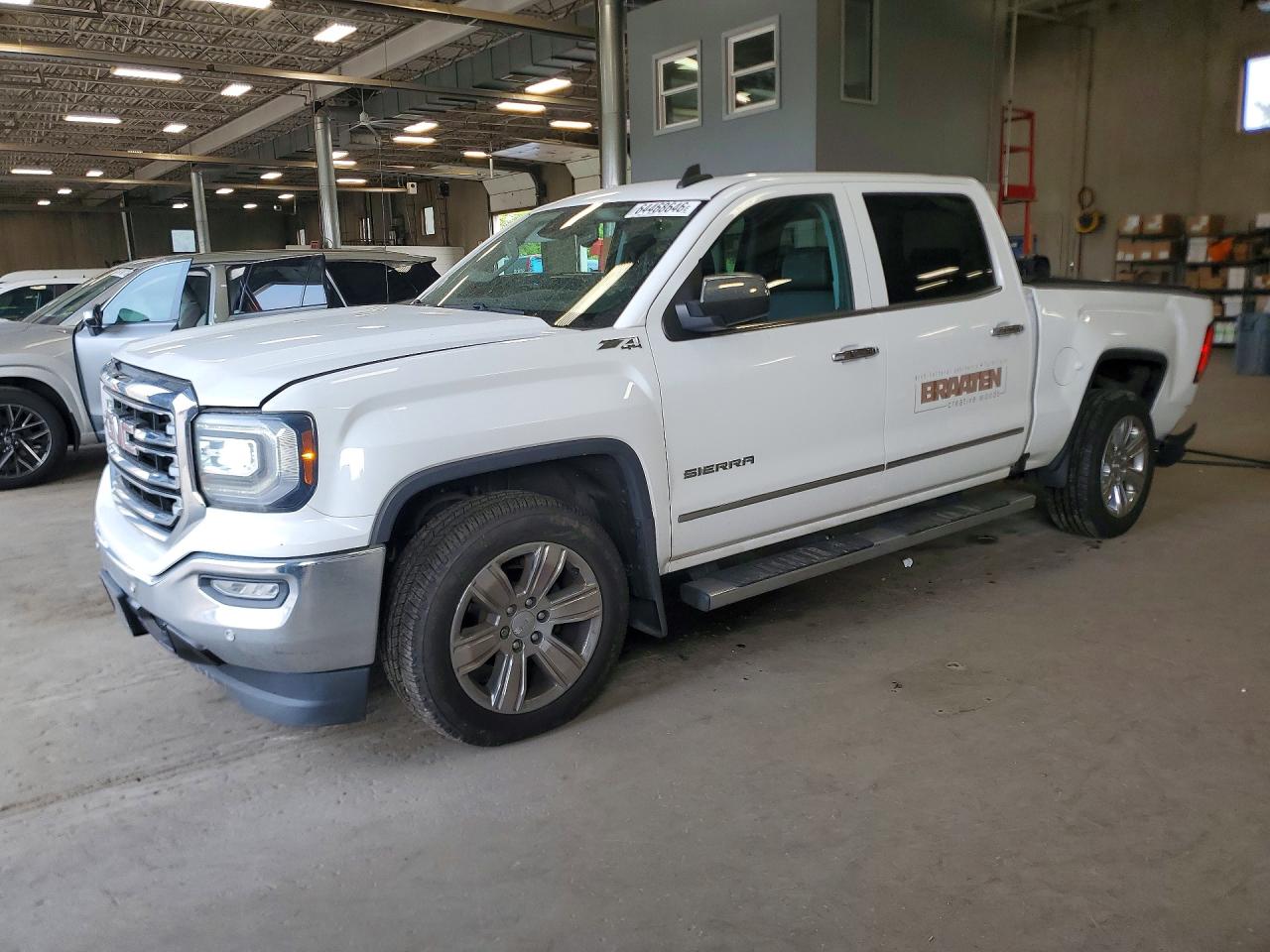 3GTU2NEC8JG541774 · 2018 GMC SIERRA