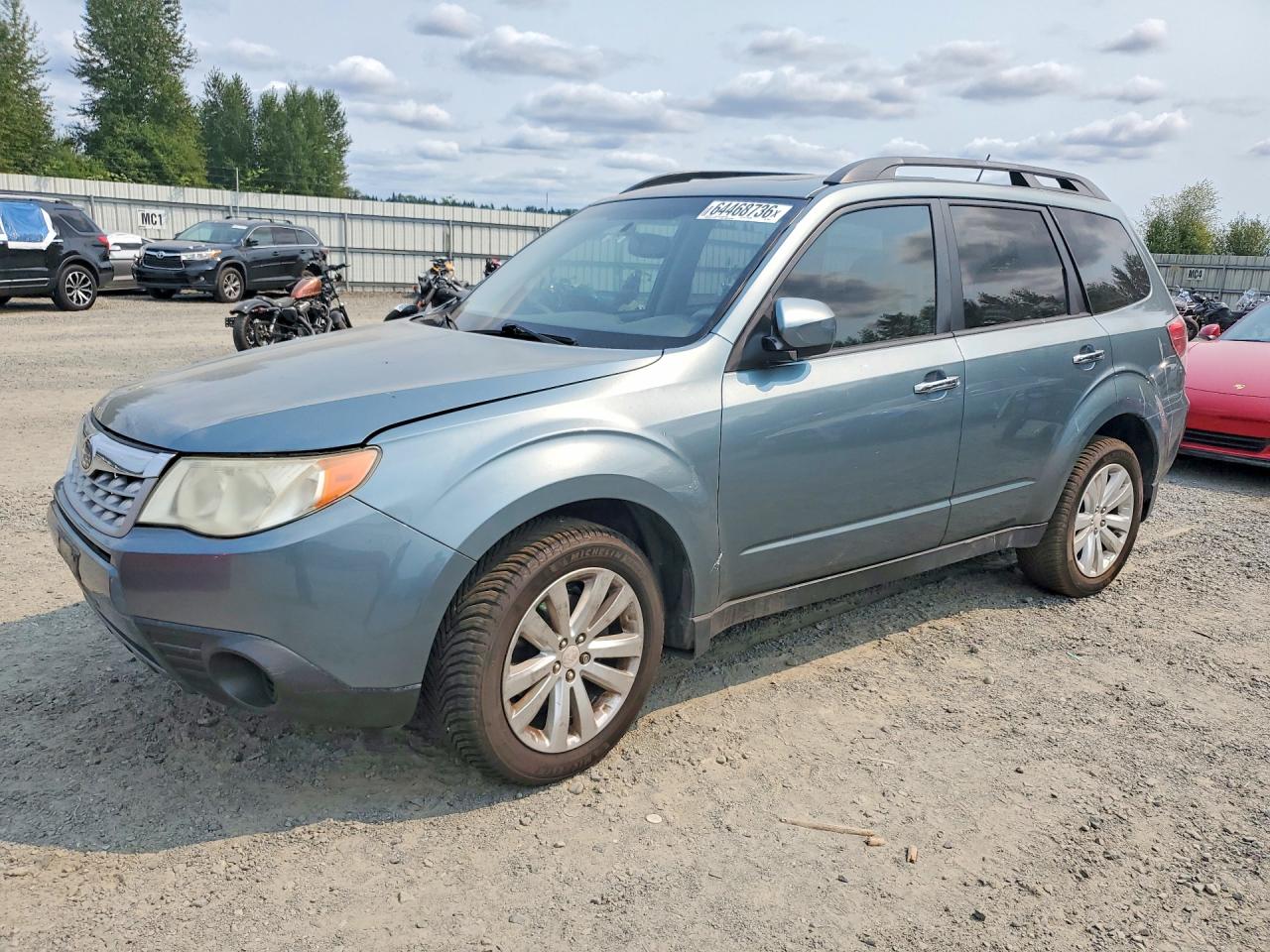 JF2SHBCC5BH780697 · 2011 SUBARU FORESTER