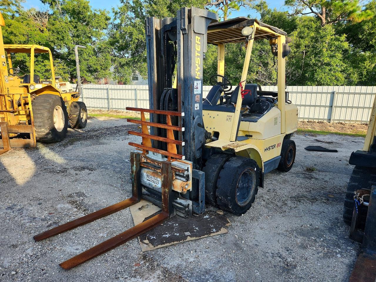 000000L005V01512B · 2004 HYSTER H80XM · 2/10