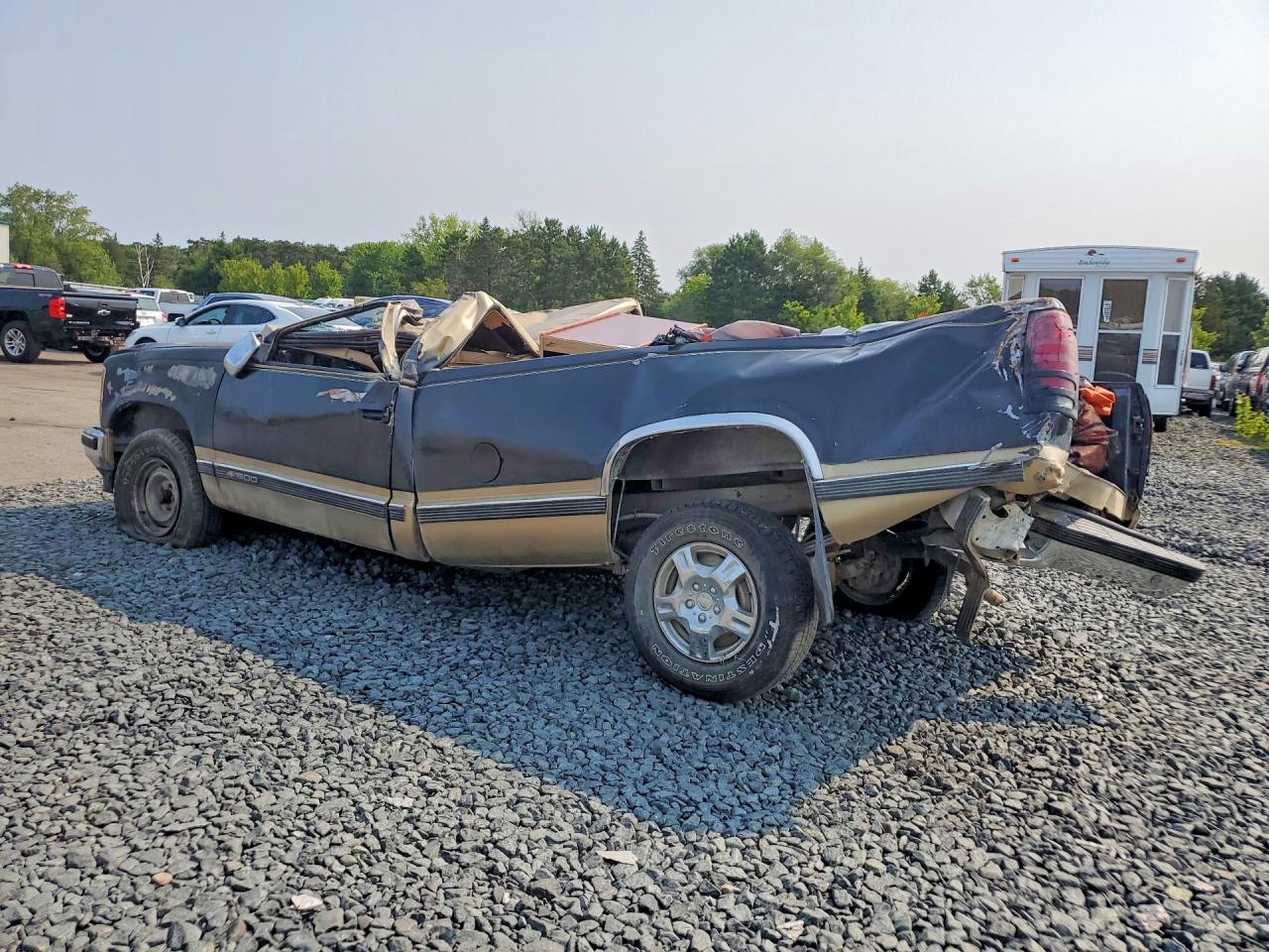 1GCDC14H0JZ213378 · 1988 CHEVROLET GMT-400 · 2/12