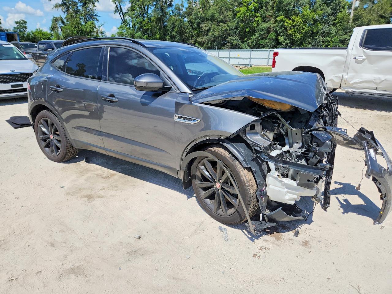 SADFP2FX5L1004344 · 2020 JAGUAR E-PACE · 4/14