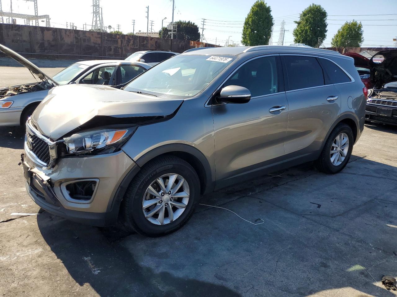 5XYPG4A5XGG072498 · 2016 KIA SORENTO