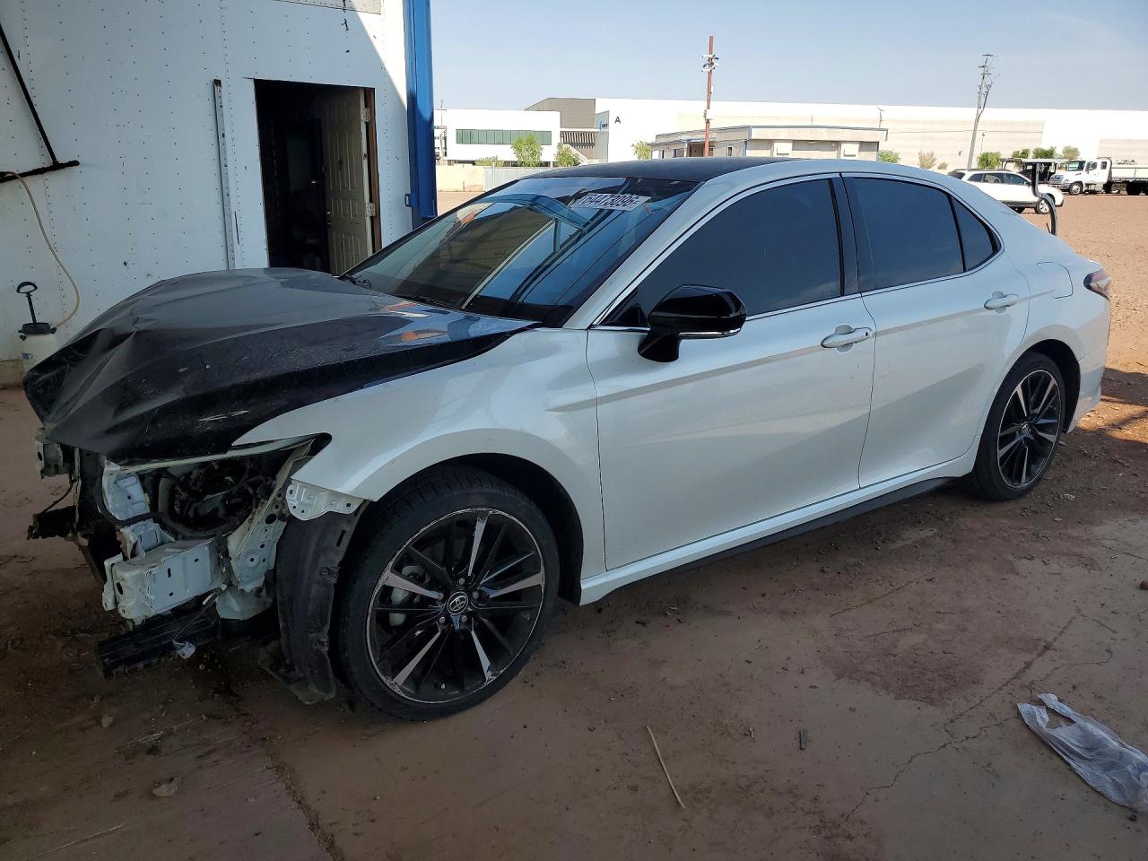 4T1B61HK8KU842983 · 2019 TOYOTA CAMRY