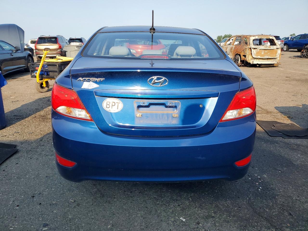 KMHCT4AE4GU018067 · 2016 HYUNDAI ACCENT · 6/12