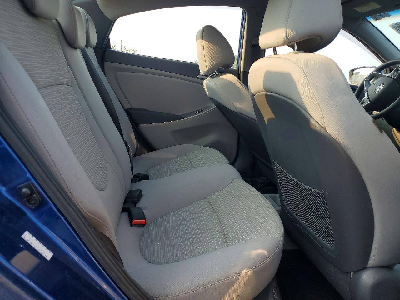 KMHCT4AE4GU018067 · 2016 HYUNDAI ACCENT · 10/12