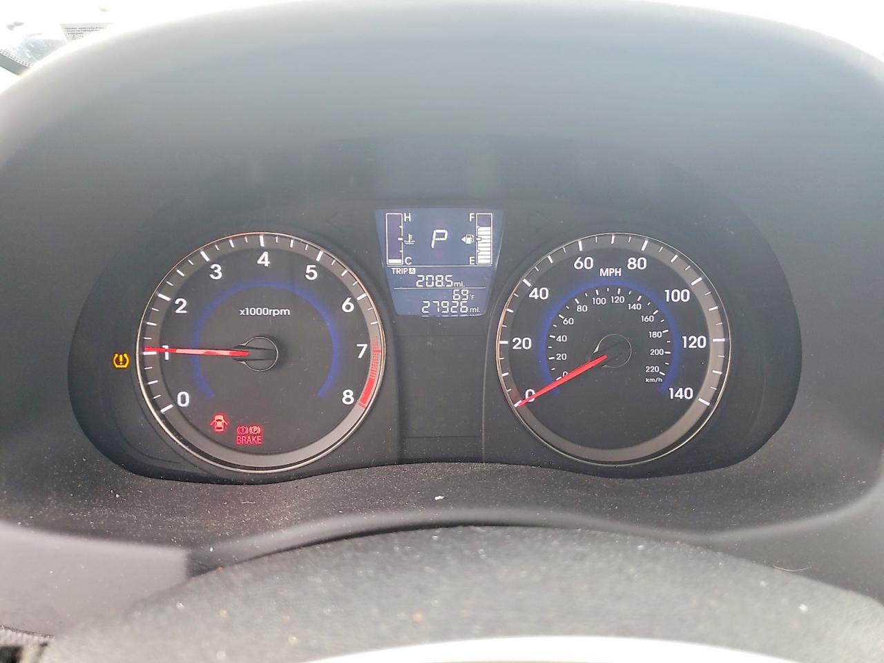 KMHCT4AE4GU018067 · 2016 HYUNDAI ACCENT · 9/12