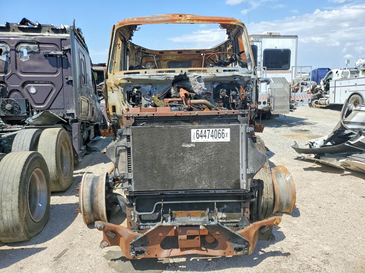 3HSDZAPR7RN553869 · 2024 INTERNATIONAL LT625 · 5/13