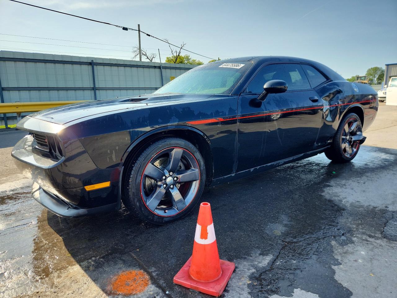 2C3CDYBT7EH205328 · 2014 DODGE CHALLENGER