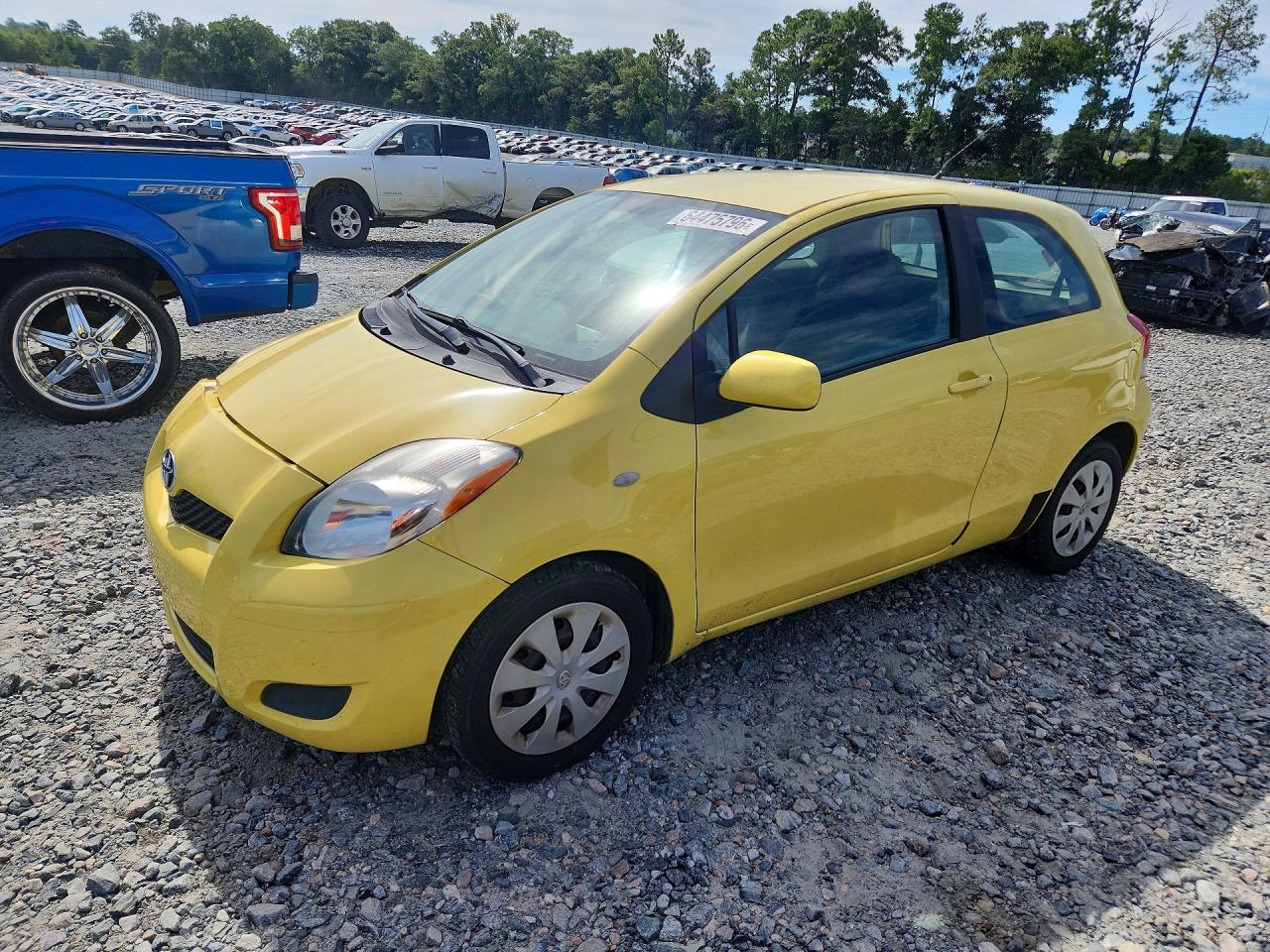 2010 TOYOTA YARIS