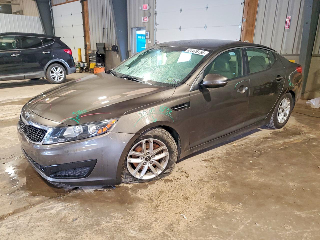 KNAGM4A72B5065974 · 2011 KIA OPTIMA