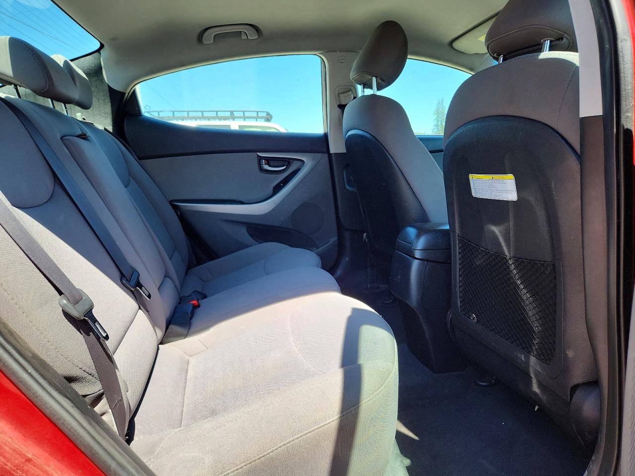 5NPDH4AE2FH633347 · 2015 HYUNDAI ELANTRA · 10/12