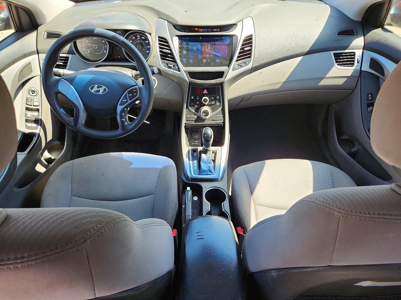 5NPDH4AE2FH633347 · 2015 HYUNDAI ELANTRA · 8/12