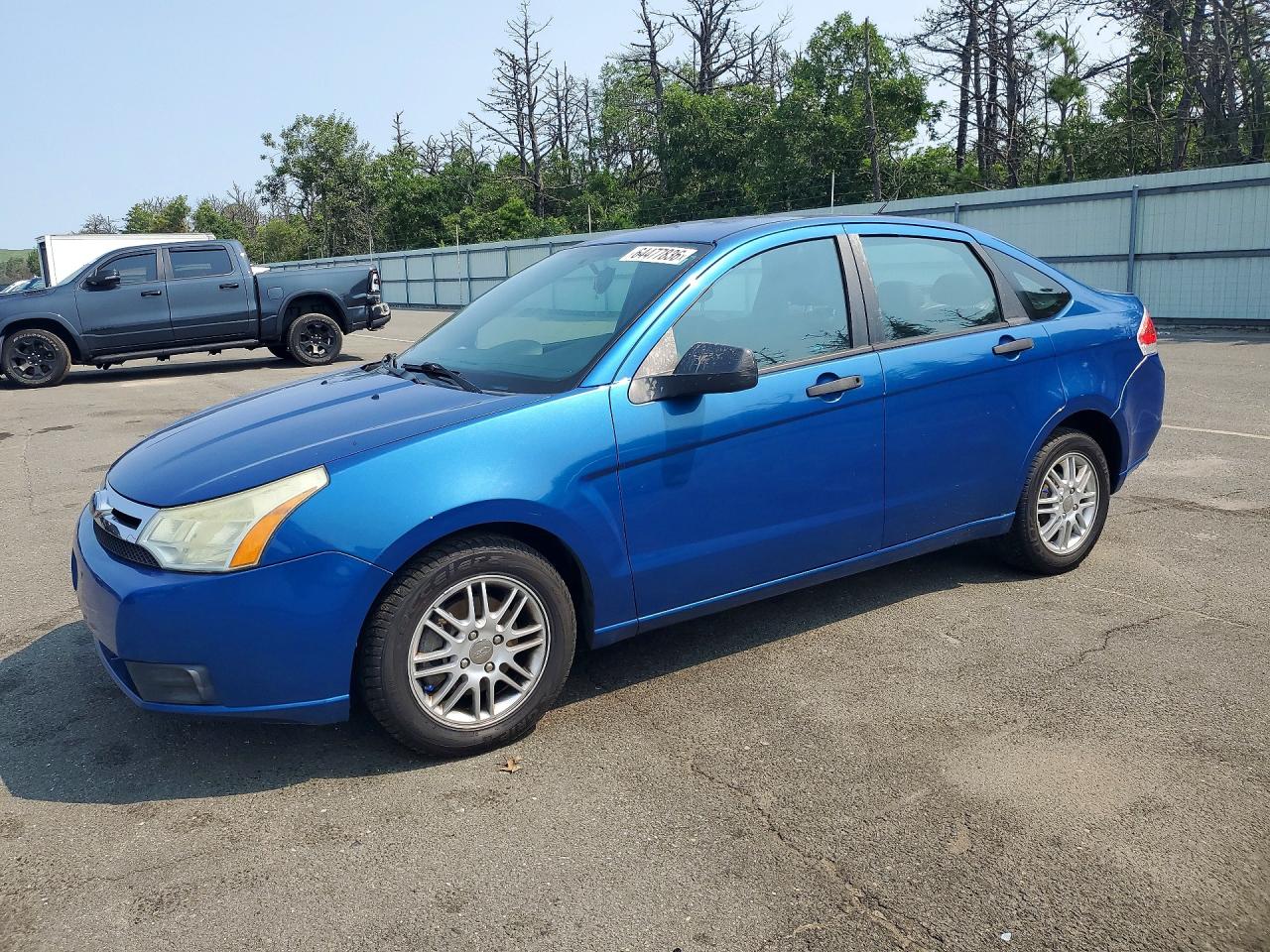 1FAHP3FN5AW136129 · 2010 FORD FOCUS