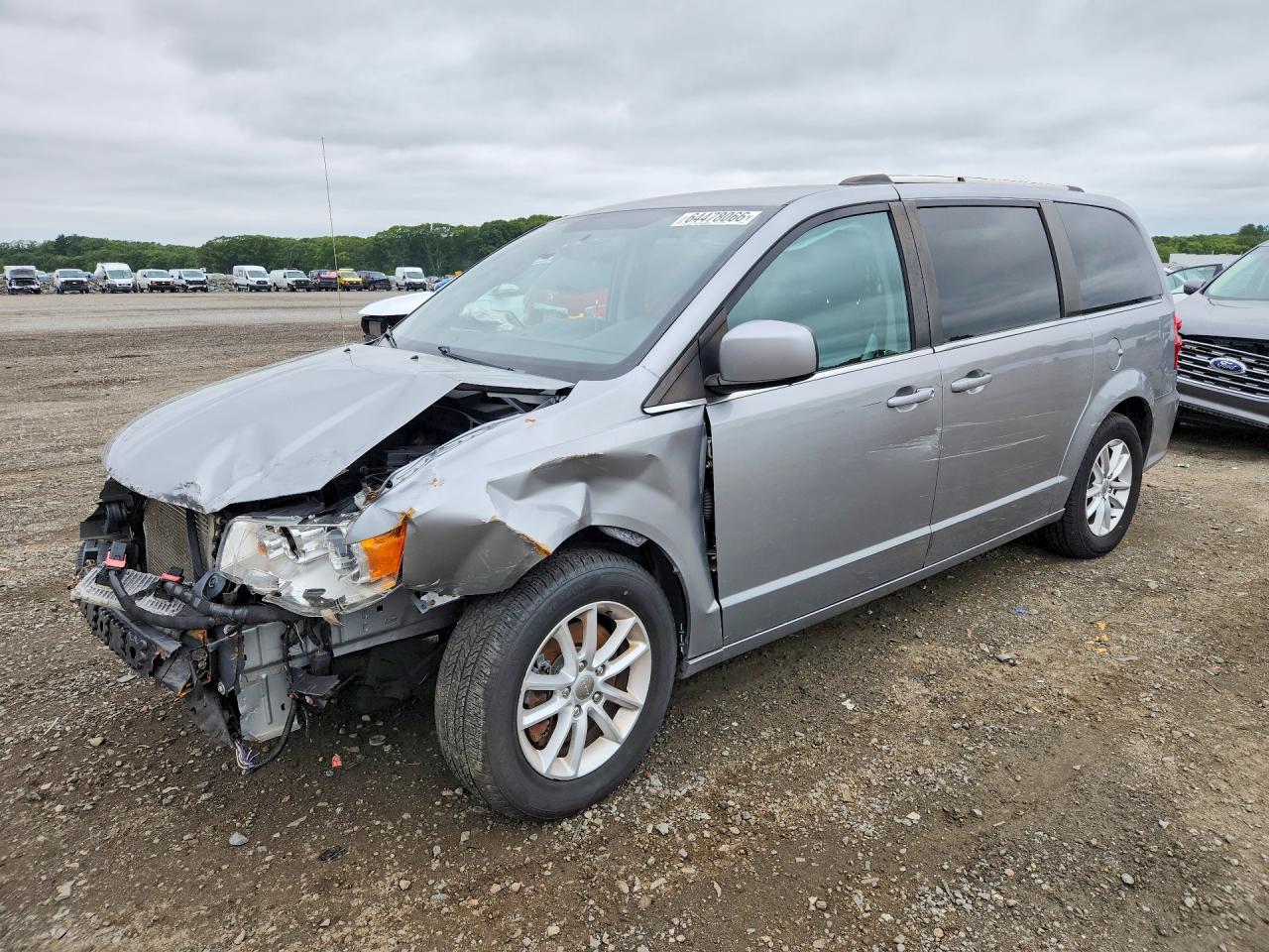 2C4RDGCG4JR240981 · 2018 DODGE GRAND CARAVAN