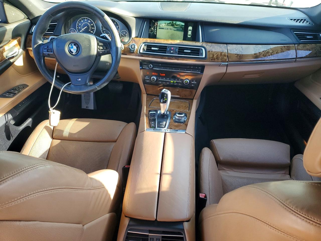 WBAYA6C52DD143876 · 2013 BMW 740 · 8/12