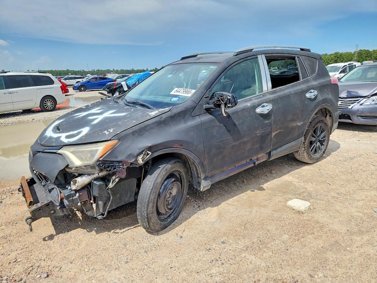 2T3RFREV3HW613770 · 2017 TOYOTA RAV4