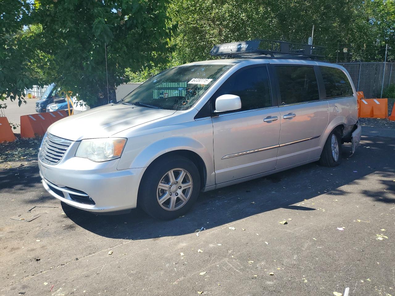 2A4RR5DG8BR675311 · 2011 CHRYSLER TOWN & COUNTRY