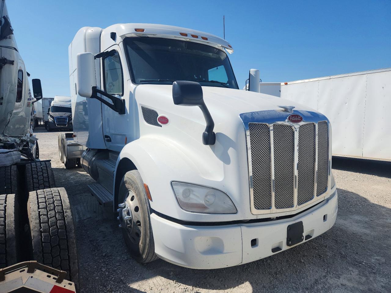 1XPBD49X6LD650841 · 2020 PETERBILT 579 · 4/14
