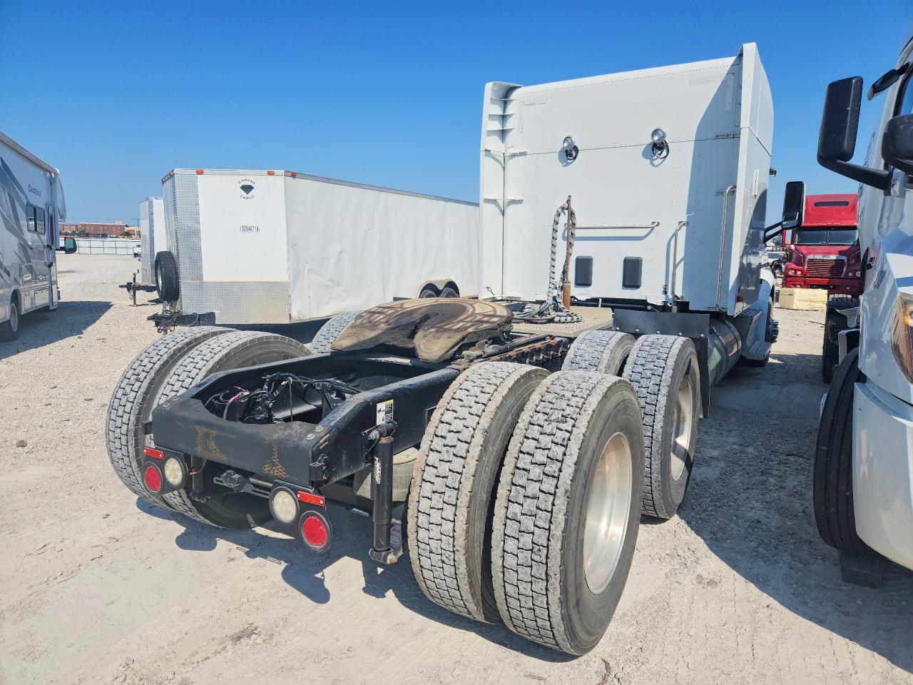 1XPBD49X6LD650841 · 2020 PETERBILT 579 · 3/14