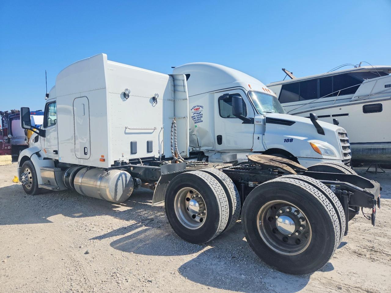 1XPBD49X6LD650841 · 2020 PETERBILT 579 · 2/14