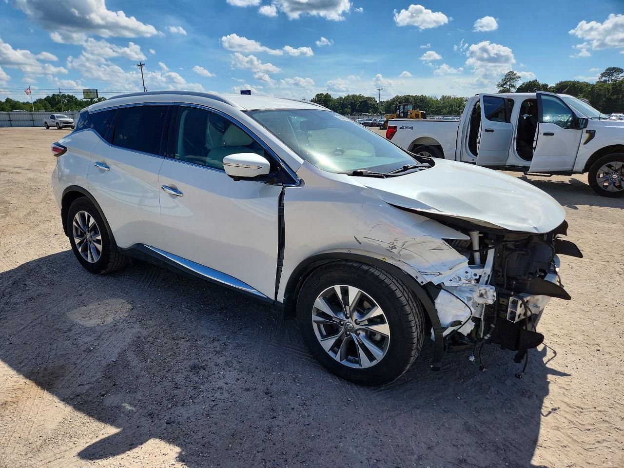 5N1AZ2MG9FN284054 · 2015 NISSAN MURANO · 4/14