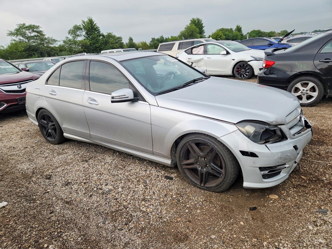 WDDGF8BBXCA713986 · 2012 MERCEDES-BENZ C · 4/12