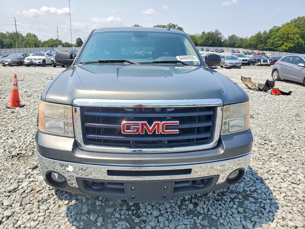 3GTP2VE35BG112672 · 2011 GMC SIERRA · 5/12