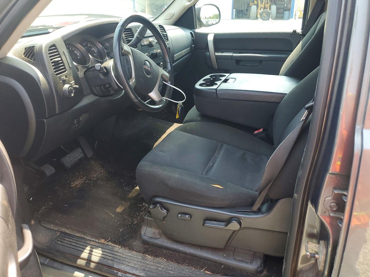 3GTP2VE35BG112672 · 2011 GMC SIERRA · 7/12
