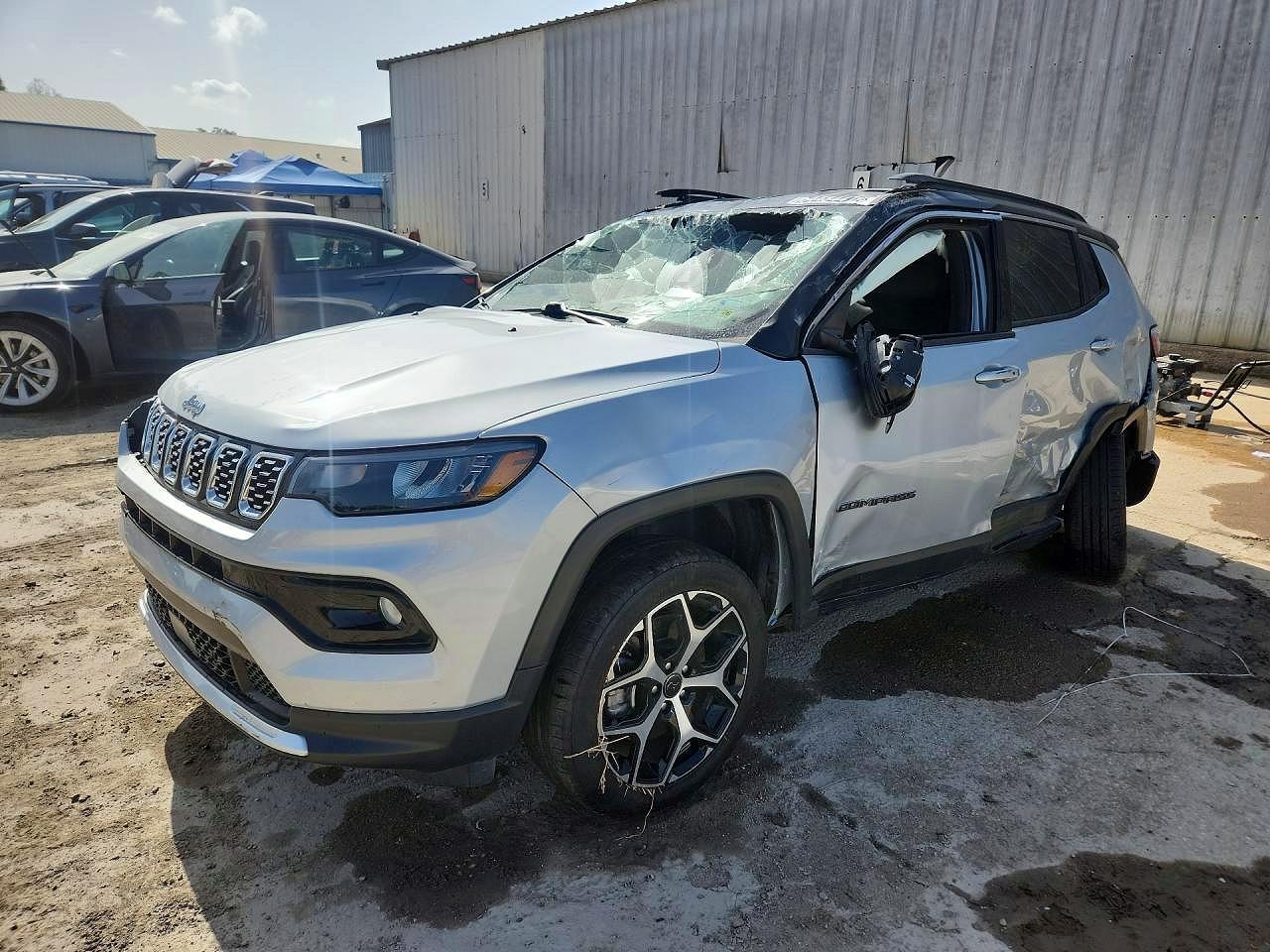 3C4NJDCN3ST511323 · 2025 JEEP COMPASS