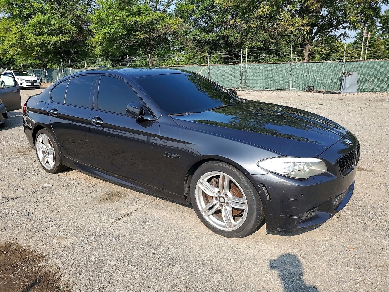 WBAFU9C52BC783542 · 2011 BMW 550 · 4/12