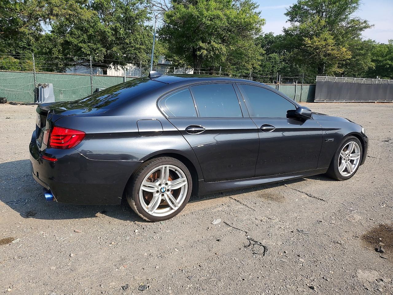 WBAFU9C52BC783542 · 2011 BMW 550 · 3/12