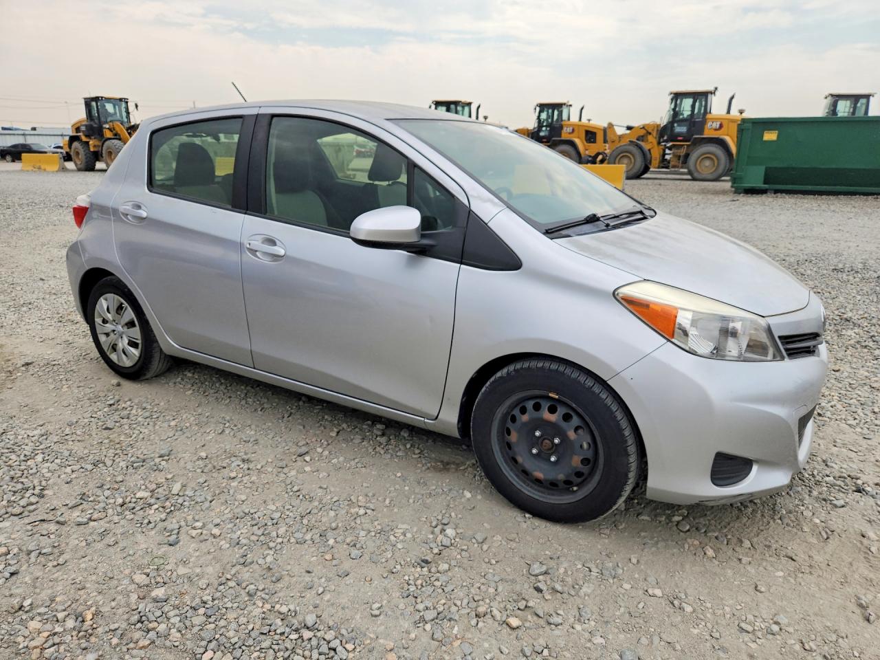 JTDKTUD39ED592056 · 2014 TOYOTA YARIS · 4/13