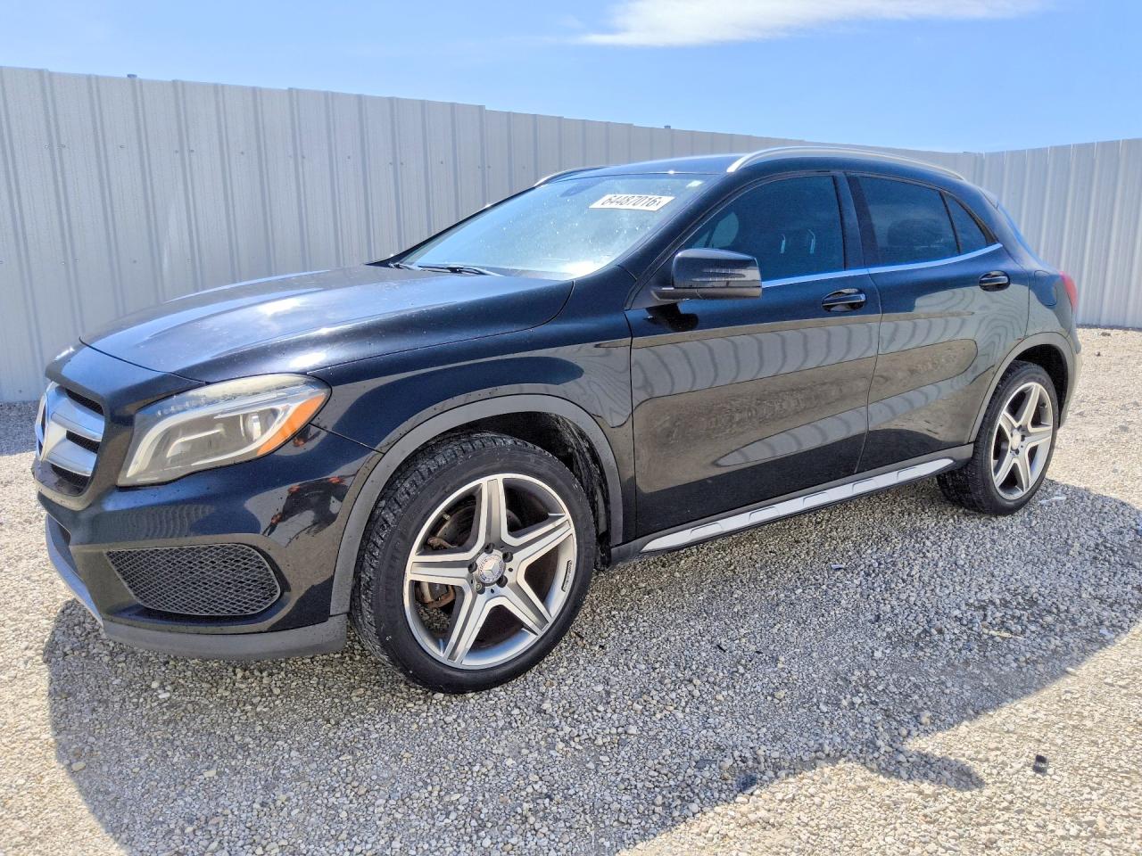 WDCTG4EB1FJ163327 · 2015 MERCEDES-BENZ GLA