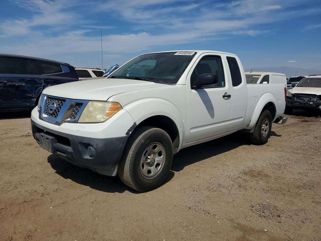 2015 NISSAN FRONTIER