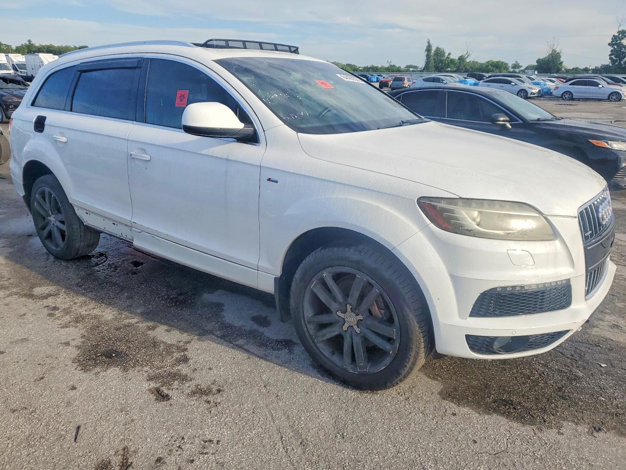 WA1WMAFE2BD003561 · 2011 AUDI Q7 · 4/13
