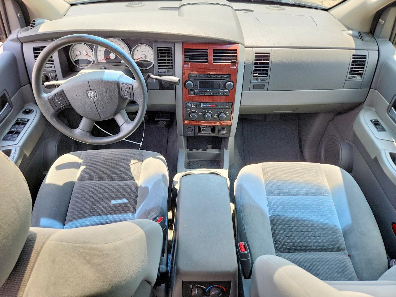 1D4HB48D94F199390 · 2004 DODGE DURANGO · 8/14