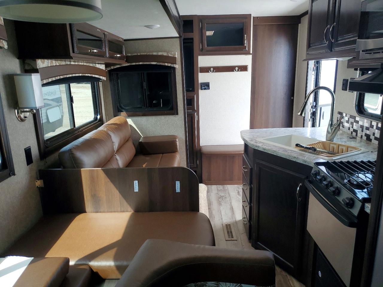 1UJBJ0BR6J1TC0223 · 2018 JAYCO JAY FLIGHT · 5/10
