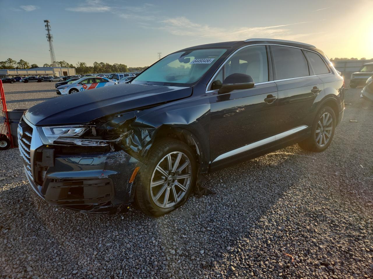 WA1VAAF75JD028216 · 2018 AUDI Q7