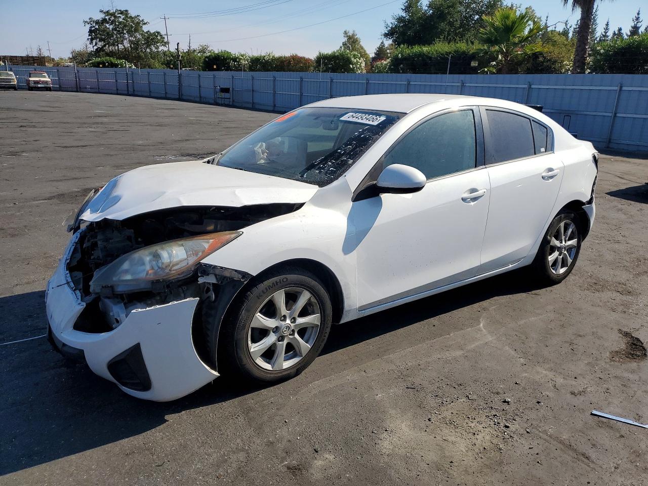 JM1BL1SG8A1243518 · 2010 MAZDA 3