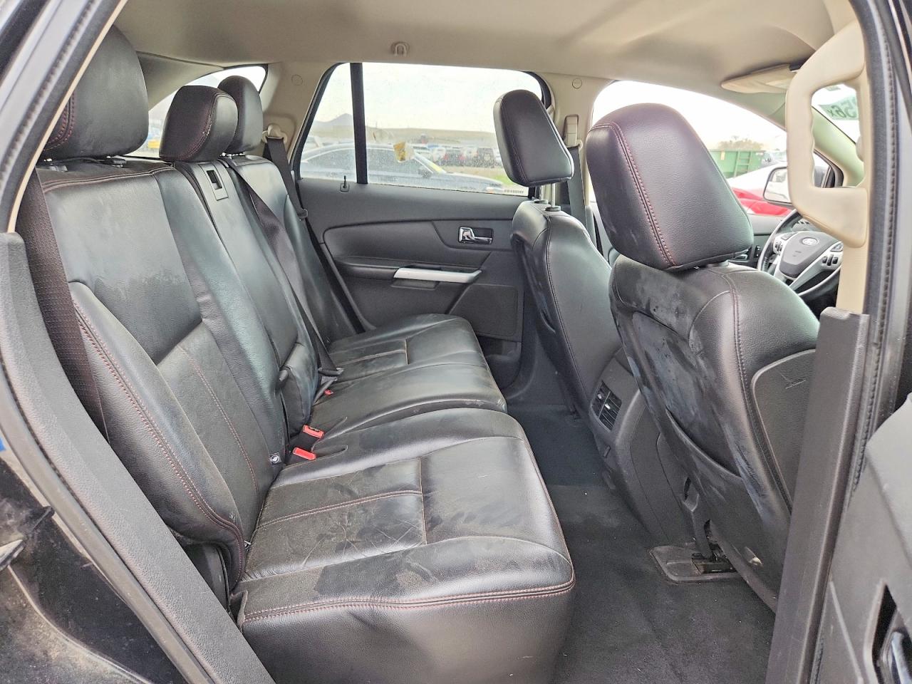 2FMDK3JC5BBA20439 · 2011 FORD EDGE · 10/12