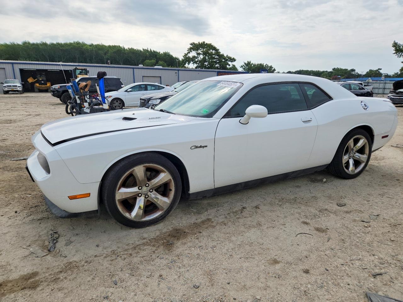 2C3CDYBT5EH196824 · 2014 DODGE CHALLENGER